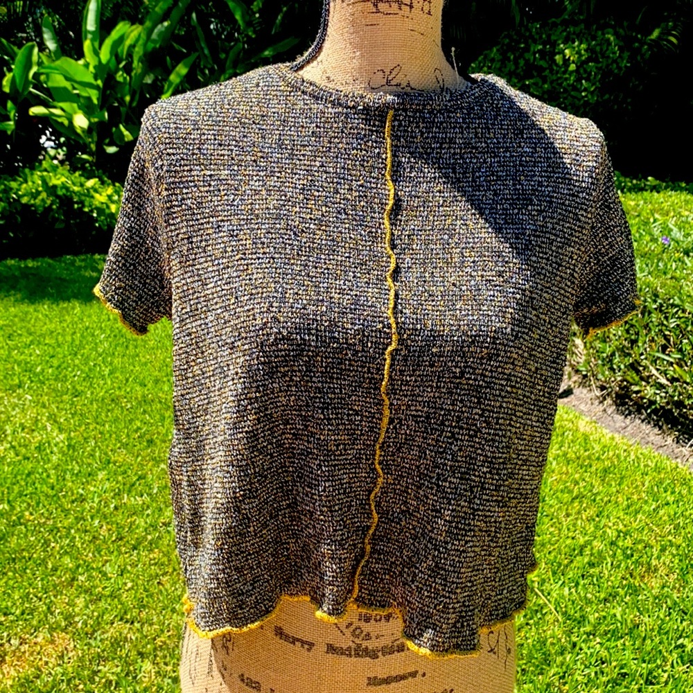 Short sleeve shirt
